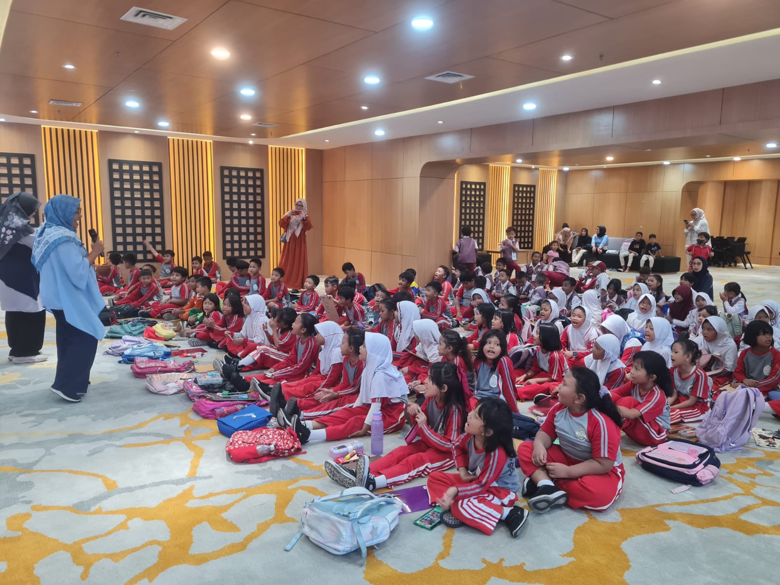 Wisata Literasi : Storytelling Bersama SDN Kenari 01 Jakarta